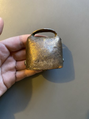Ancienne sonnaille cloche - ancienne,