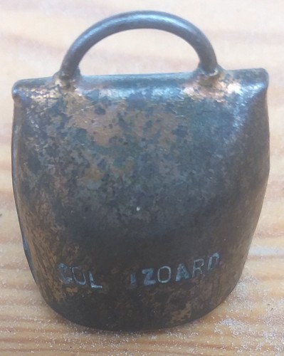Ancienne petite cloche col - ancienne, 9/0